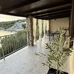 House Franceskini بيت للعطل سالي