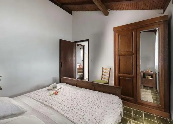 בית נופש House Franceskini סאלי