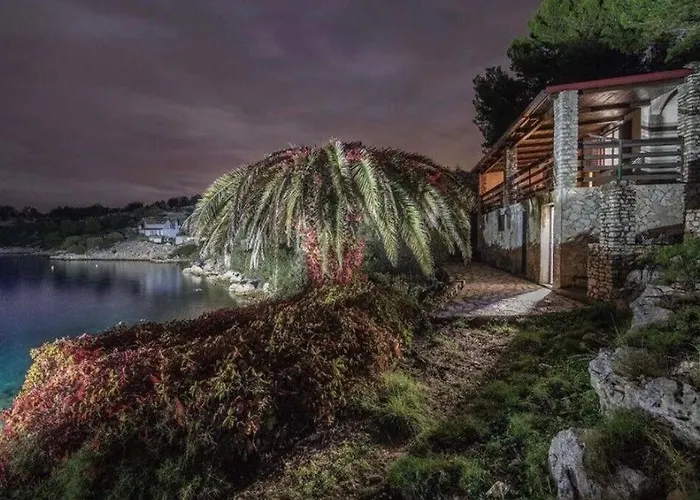 House Franceskini Holiday home *